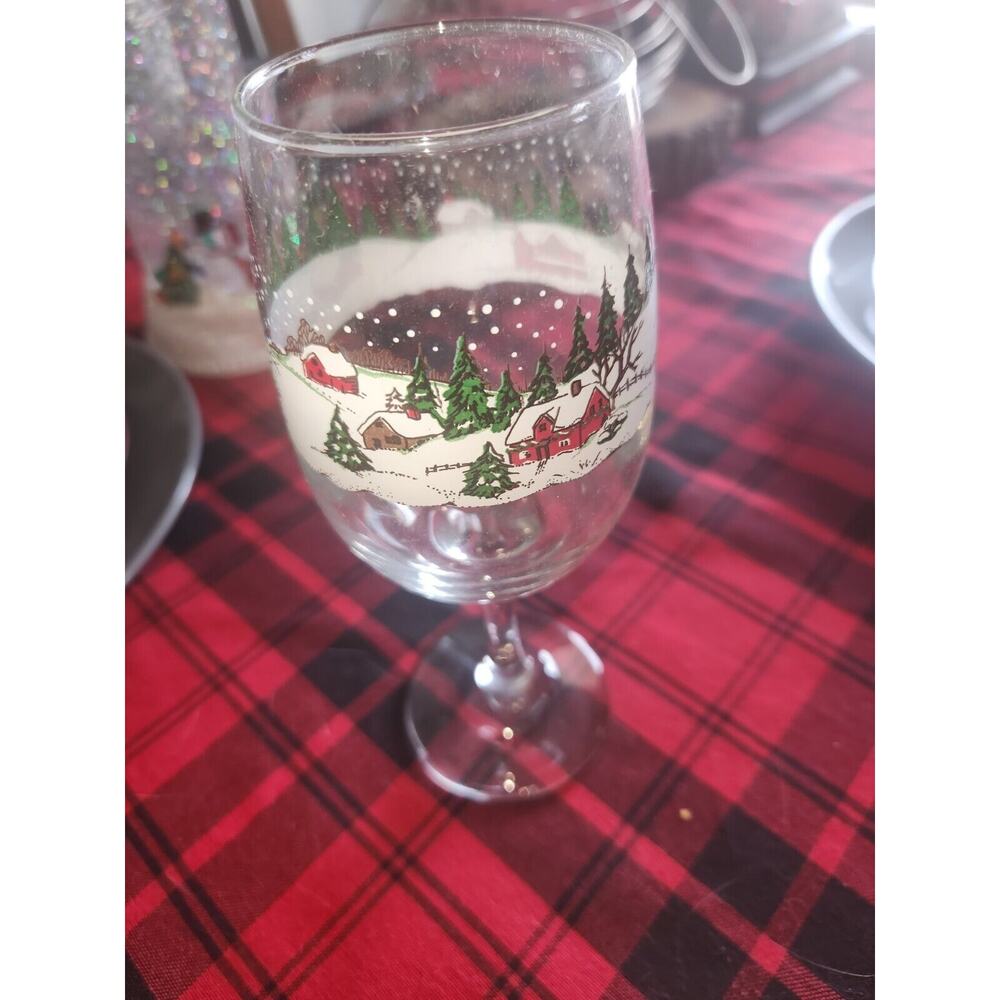 5 VTG Libbey Winter Village 12 Oz. Glass Wine Goblets Snow Winter Holiday Scene